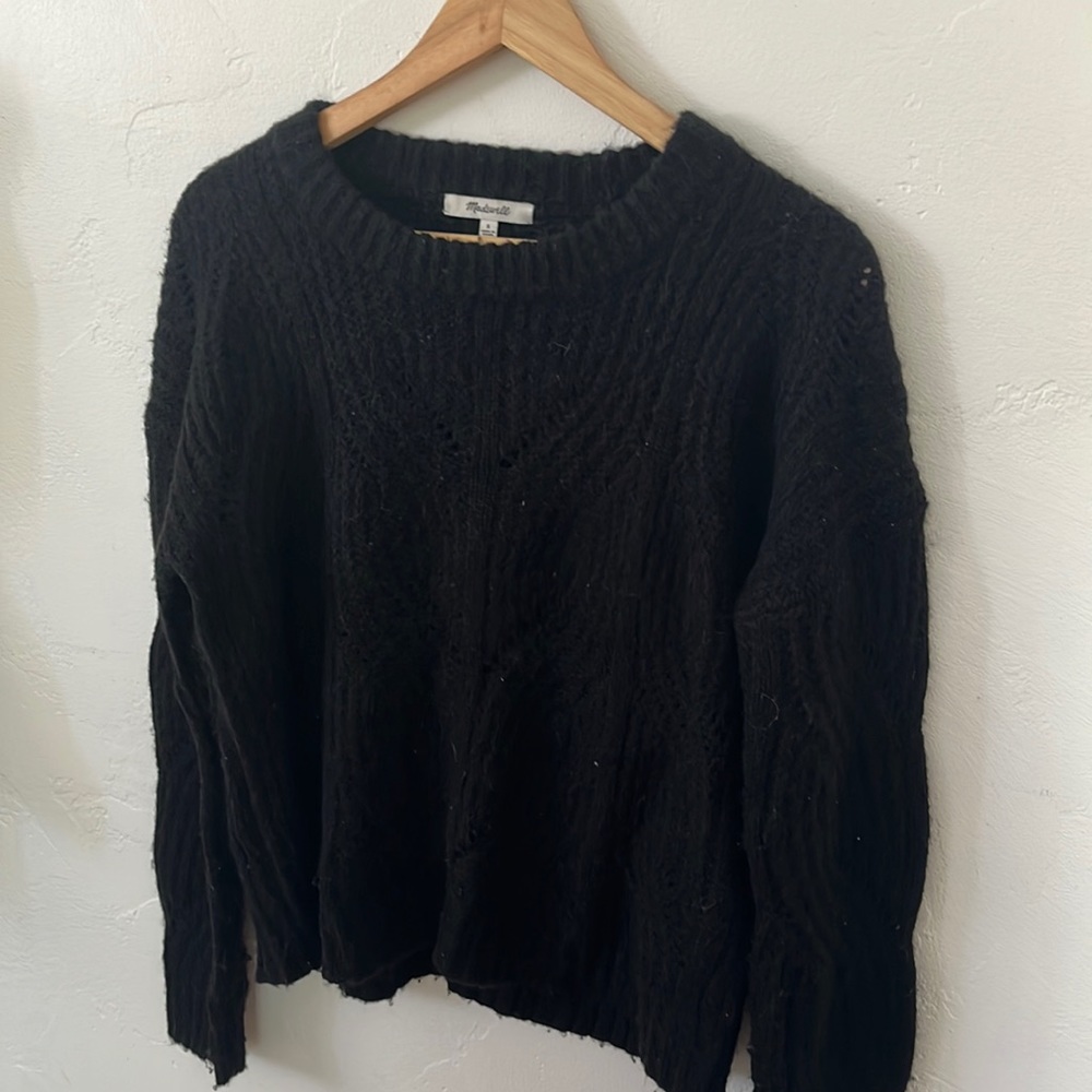 Knit sweater